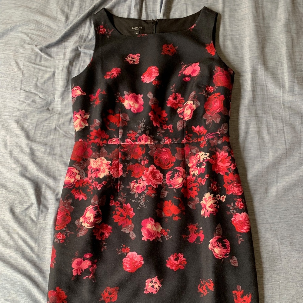 Talbots Red Floral Rose Sheath Dress Size 8P